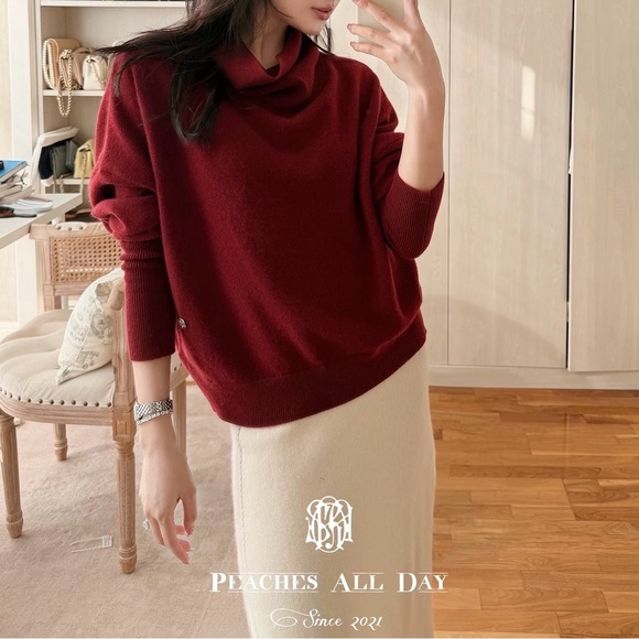 baby cashmere Sweater